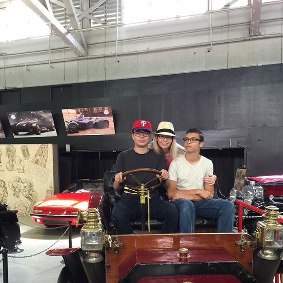 Meet your Posher, Angelo - Picture 1 of 1